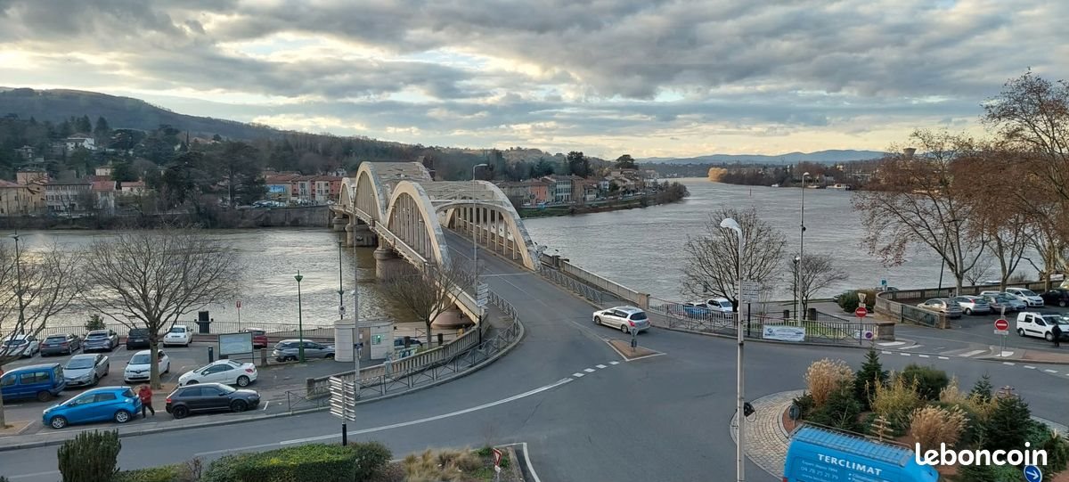 Appartement à vendre, 60m², Neuville-sur-Saône