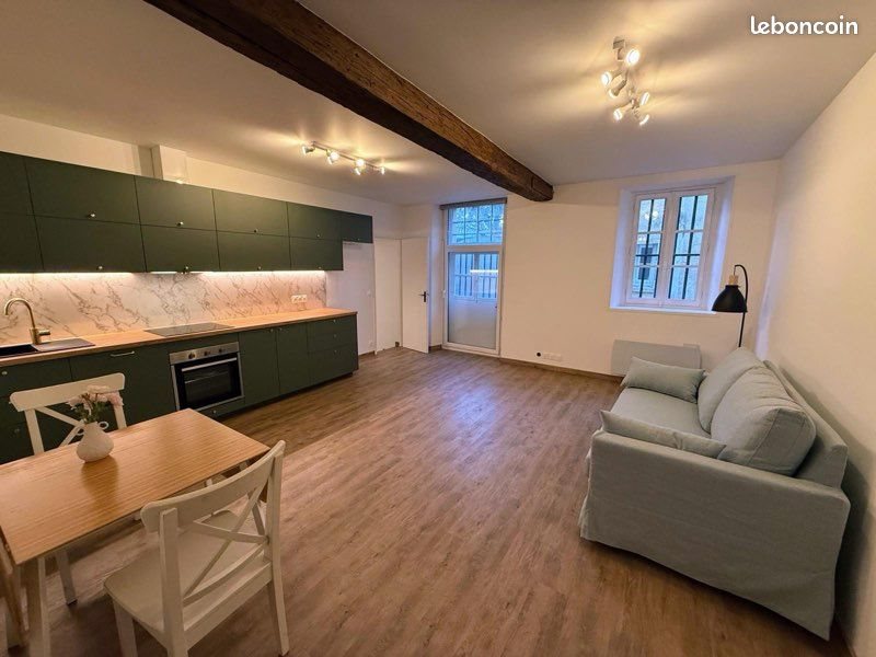 Appartement à louer, 60m², Versailles