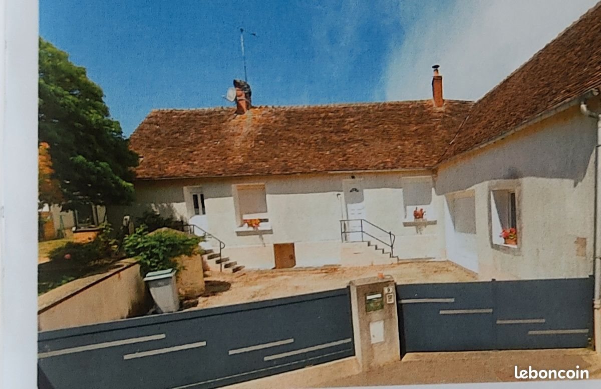 Maison à louer, 120m², Mézières-sous-Lavardin