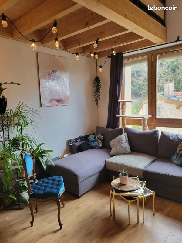 Appartement à louer, 77m², Saint-Martin-en-Haut