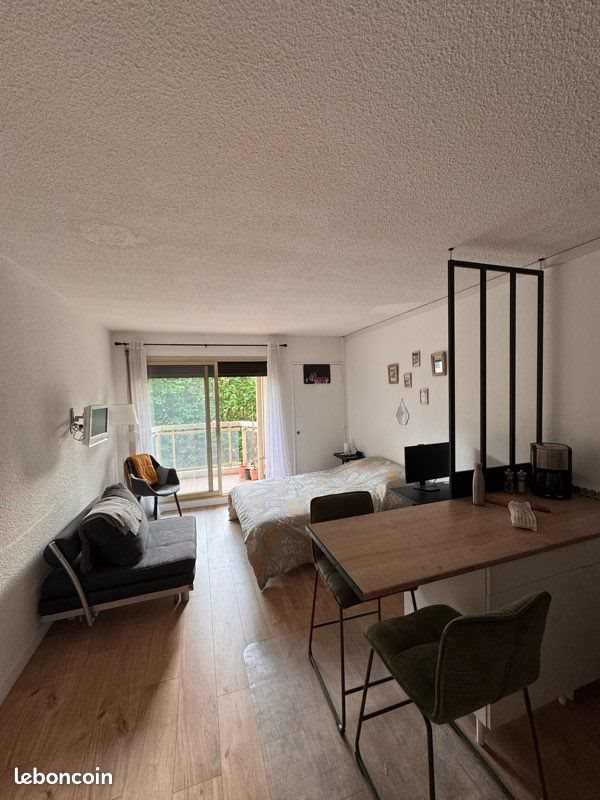 Appartement à louer, 27m², Saint-Raphaël
