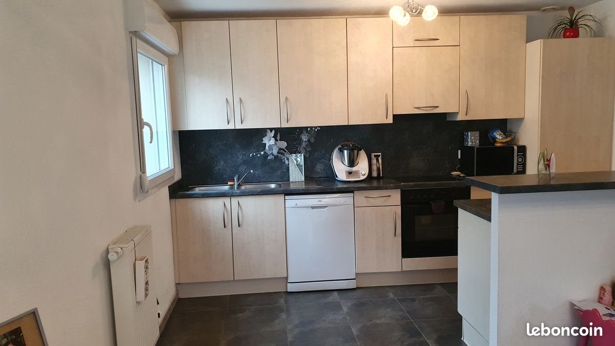Appartement à louer, 84m², Staffelfelden