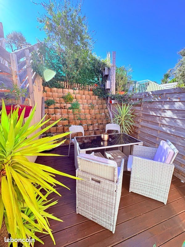 Appartement à louer, 55m², Cogolin