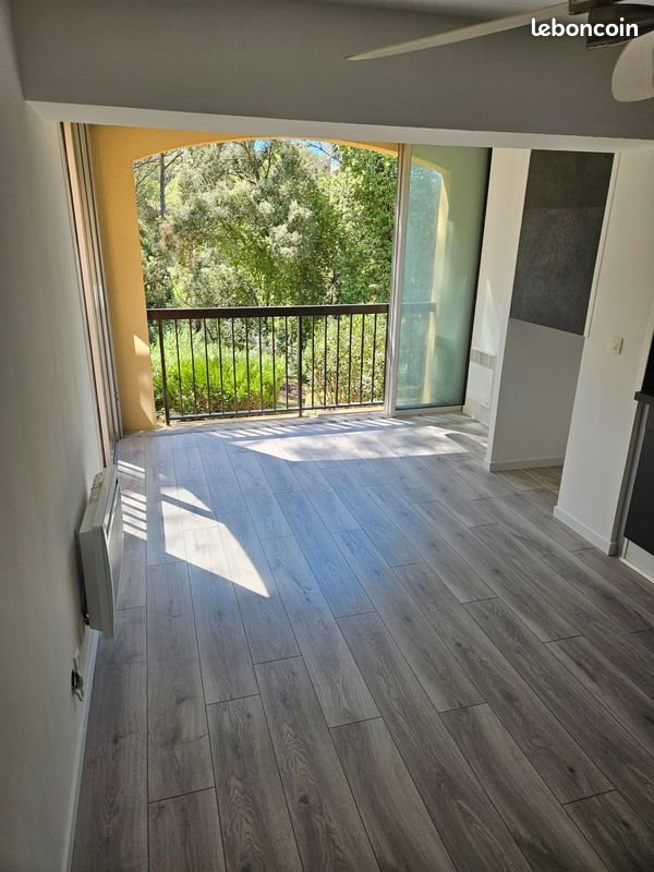 Appartement à louer, 30m², Saint-Raphaël