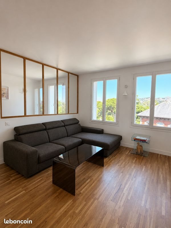 Appartement à louer, 56m², Marseille 8ème