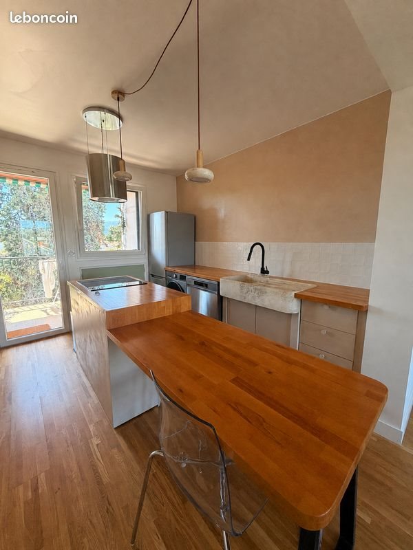 Appartement à louer, 56m², Marseille 8ème