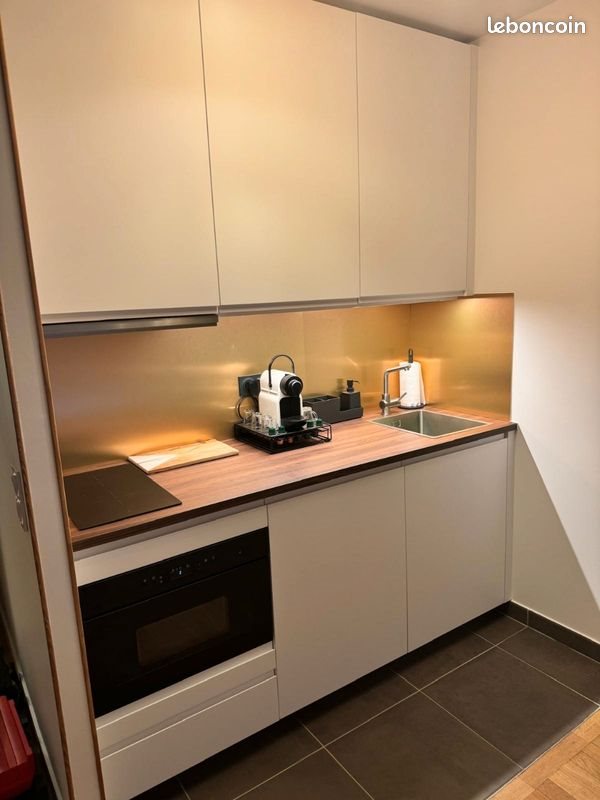 Appartement à louer, 26m², Vélizy-Villacoublay
