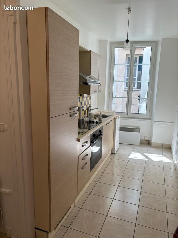 Appartement à louer, 68m², Clamecy