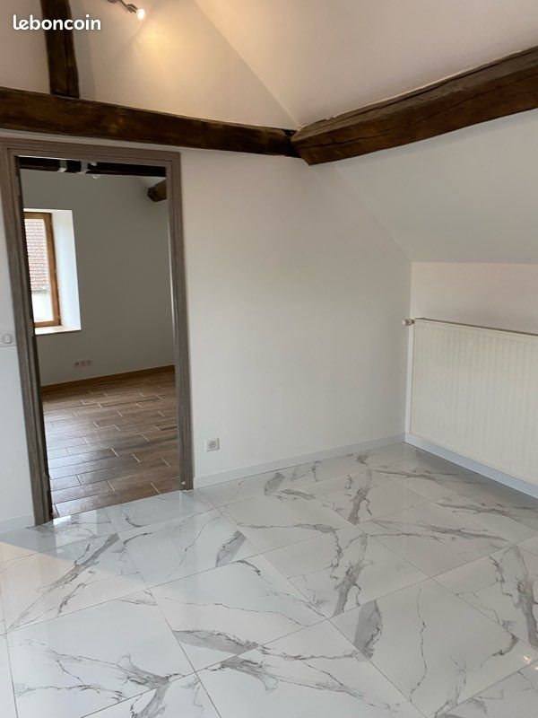 Appartement à louer, 47m², Oiselay-et-Grachaux