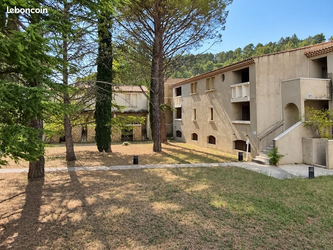 Appartement à vendre, 38m², Beaumettes