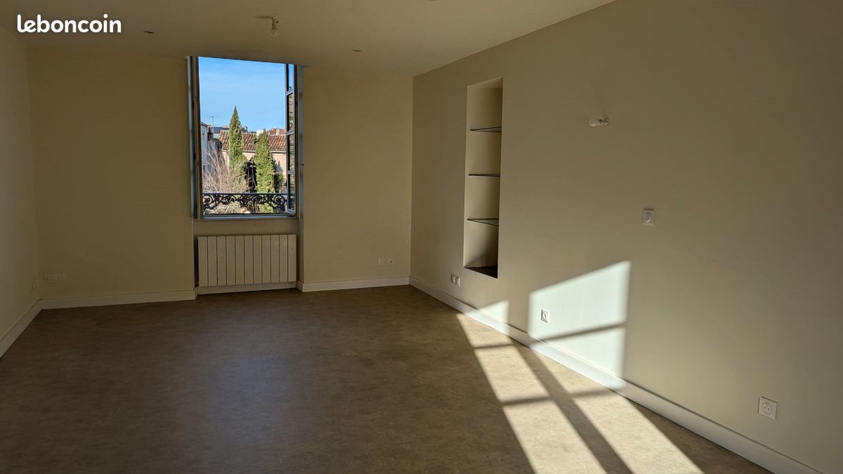Appartement à louer, 62m², Villefranche-de-Rouergue