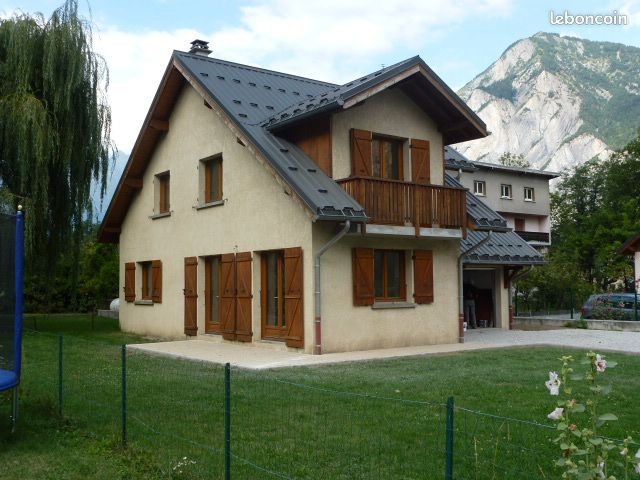 Maison à louer, 118m², Le Bourg-d'Oisans