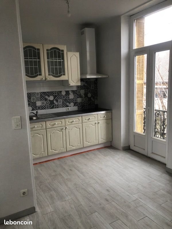 Appartement à louer, 42m², Châtel-Guyon
