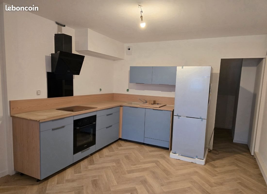 Appartement à louer, 108m², Sedan