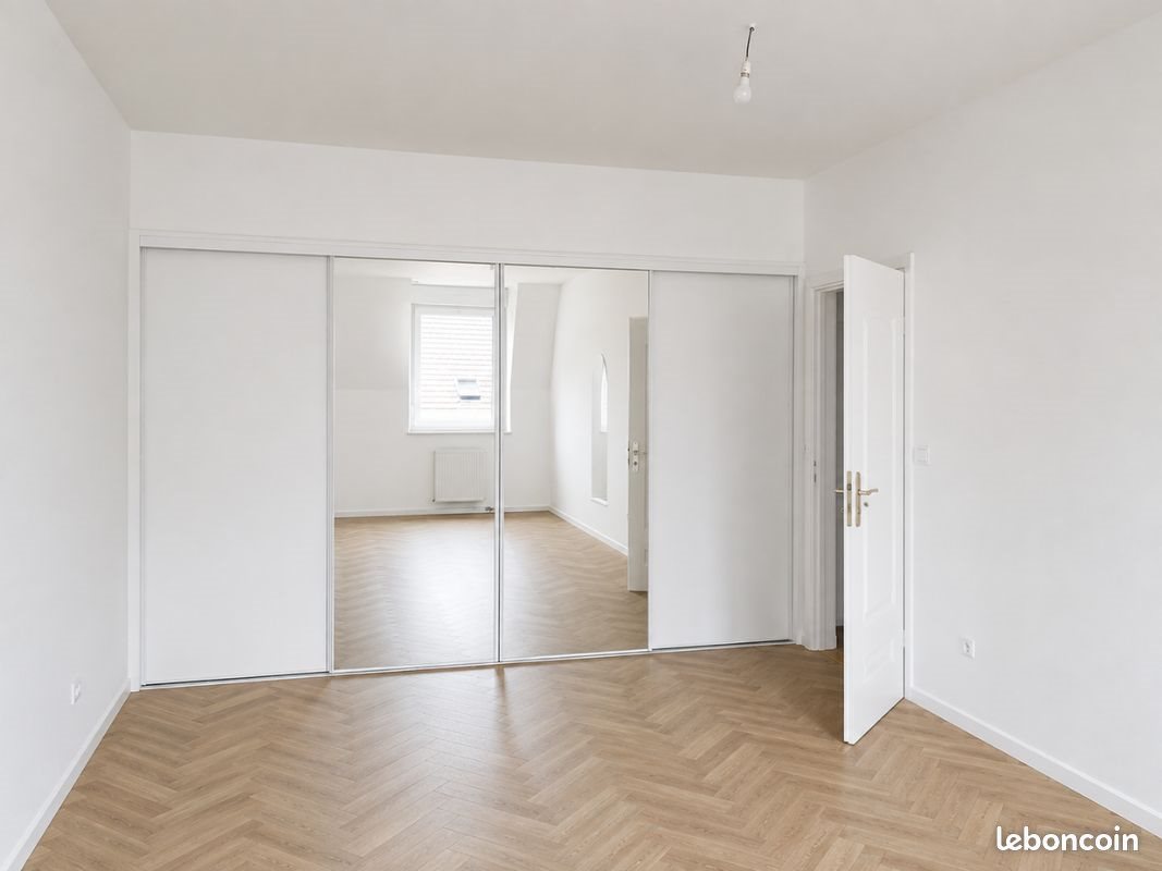 Appartement à louer, 108m², Sedan
