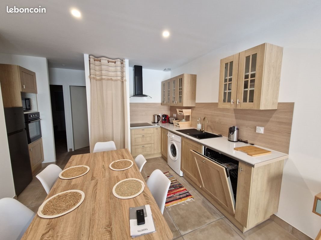 Appartement à louer, 75m², Valras-Plage