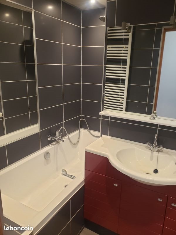 Maison à louer, 80m², Corlay
