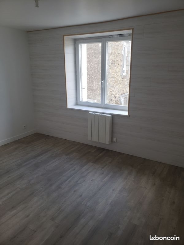 Maison à louer, 80m², Corlay