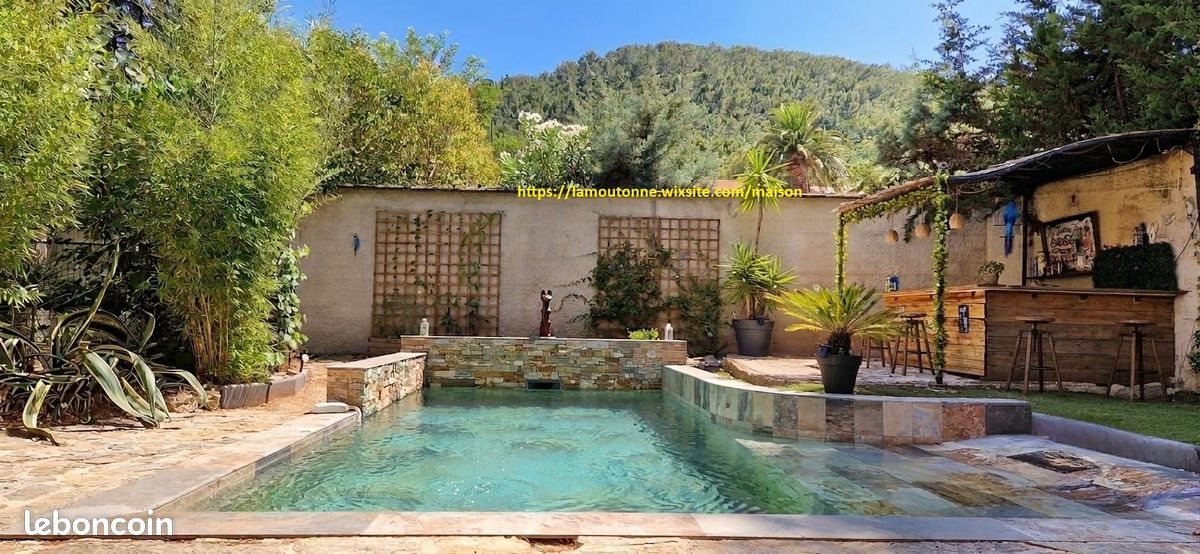 Maison à vendre, 208m², La Crau