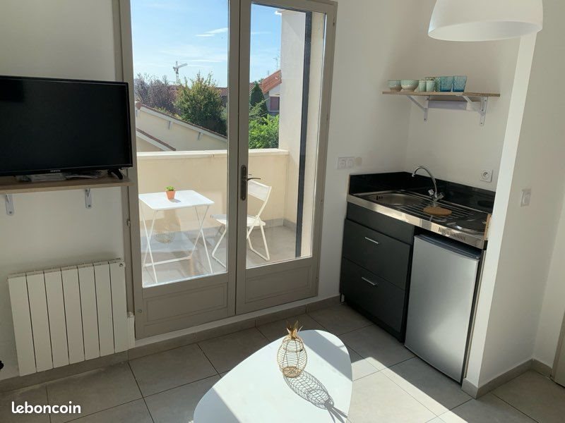 Appartement à louer, 27m², Oullins