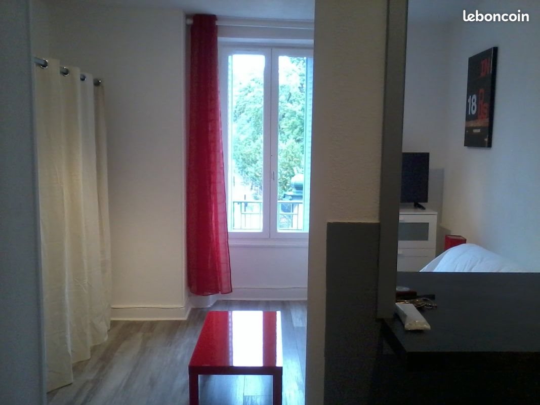 Appartement à louer, 19m², Aurillac