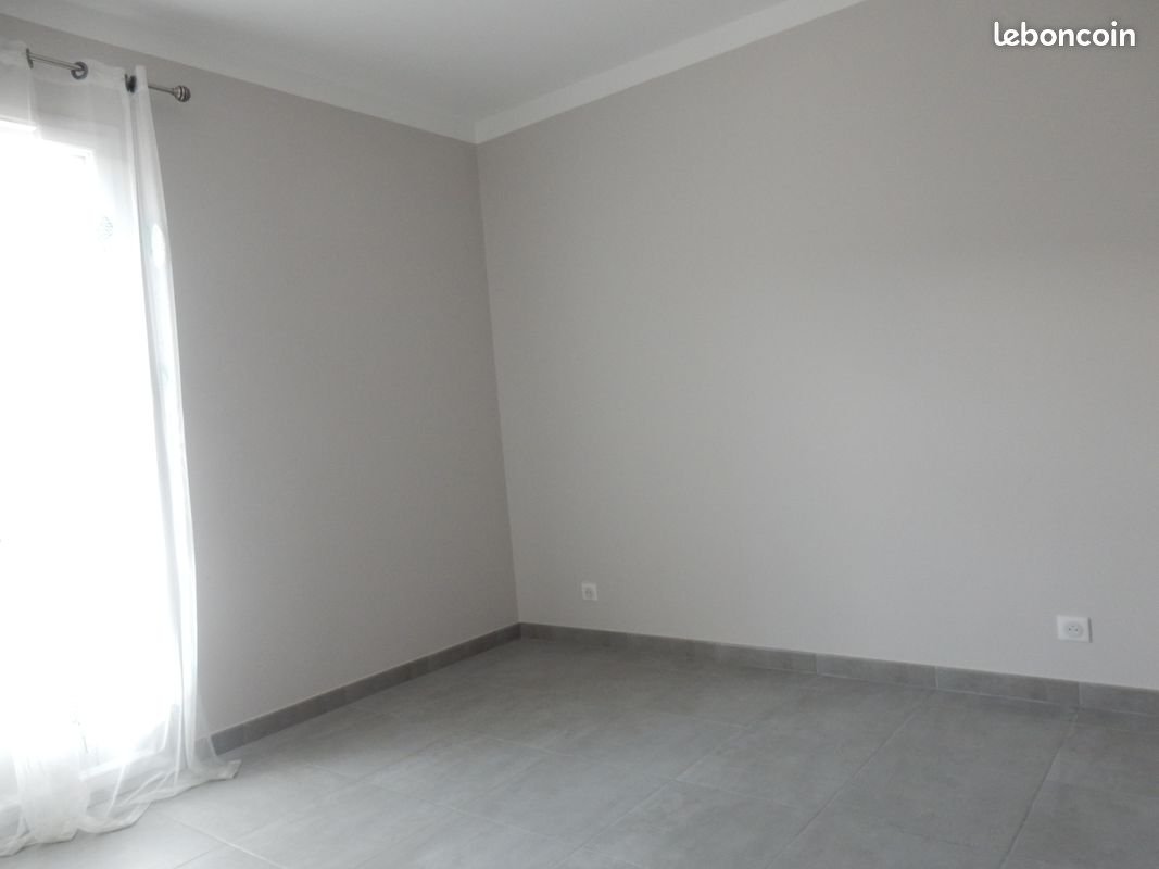 Maison à louer, 75m², Lembras