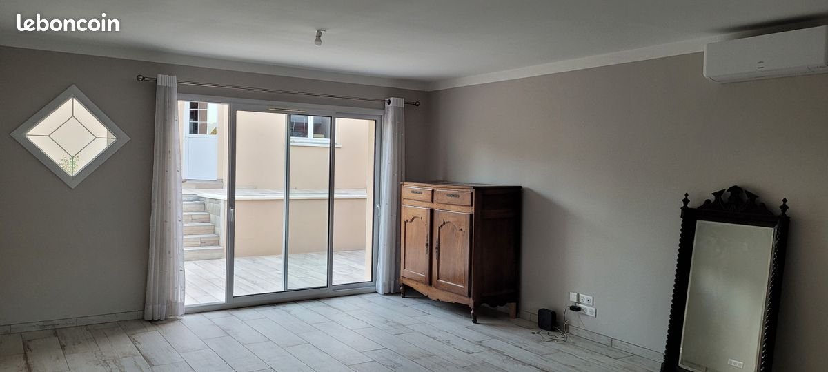 Maison à louer, 75m², Lembras