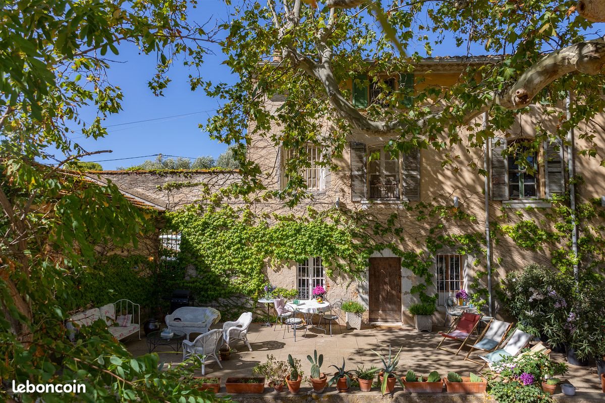 Maison à louer, 90m², Sanary-sur-Mer