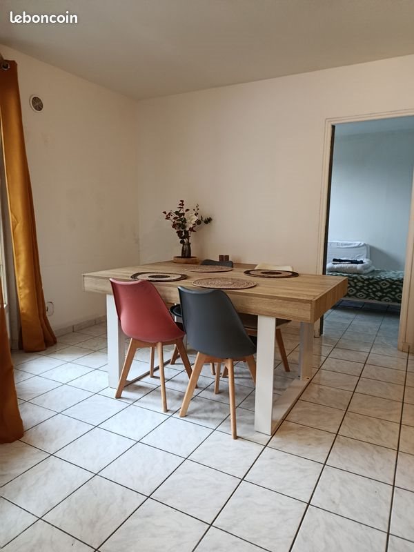 Maison à louer, 50m², Solesmes