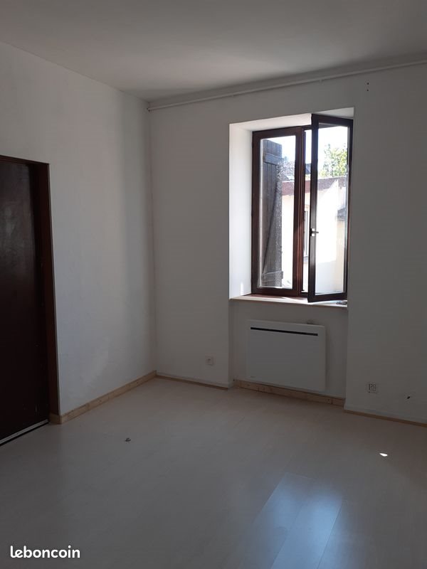 Appartement à louer, 26m², Lure