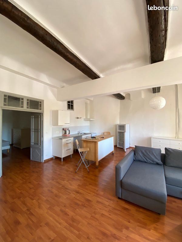 Appartement à louer, 47m², La Tour-d'Aigues