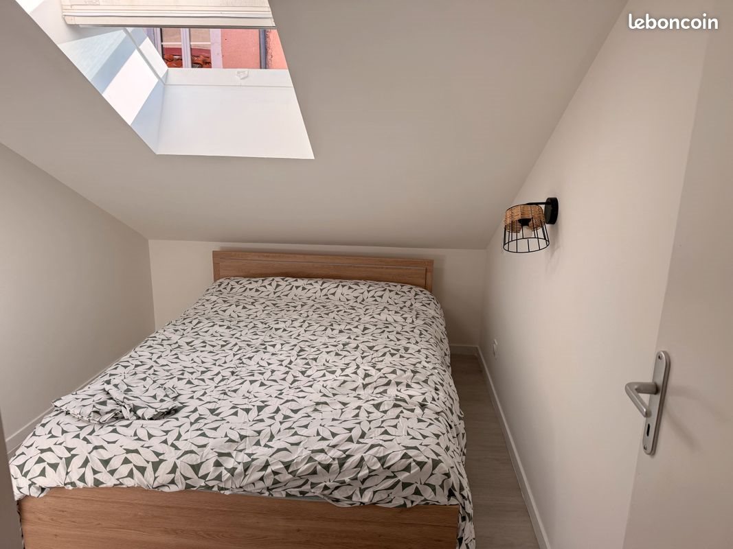 Appartement à louer, 25m², Millau