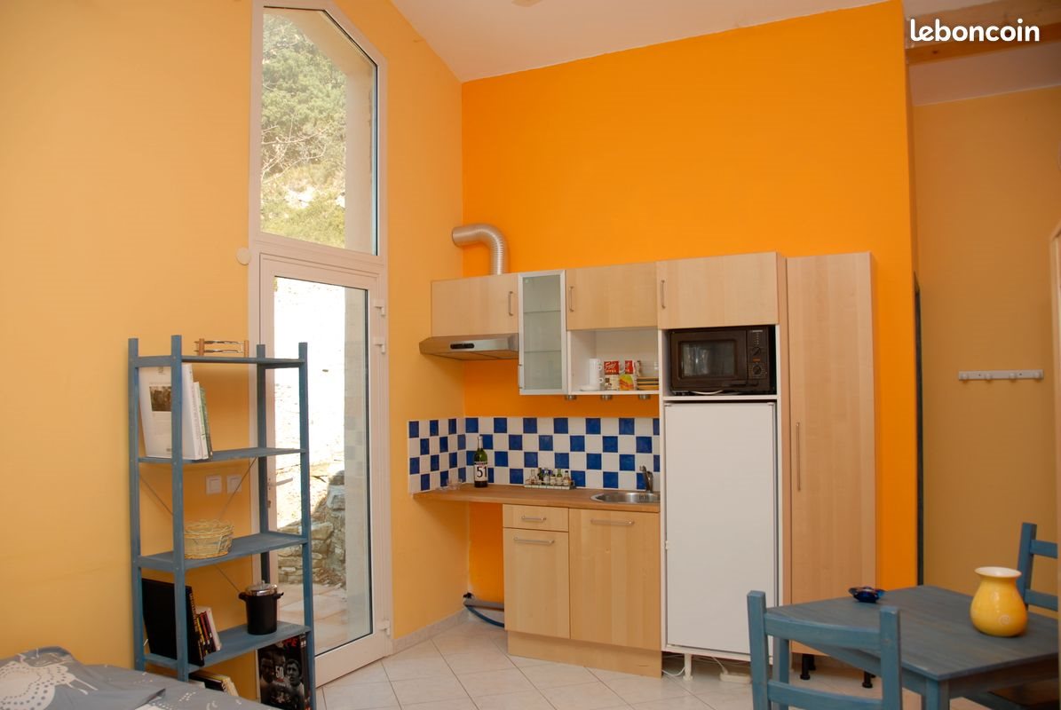 Appartement à louer, 28m², Vauvenargues