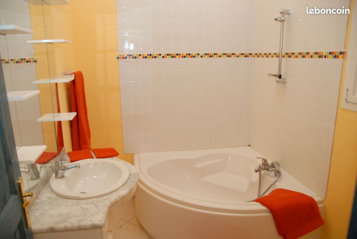 Appartement à louer, 28m², Vauvenargues