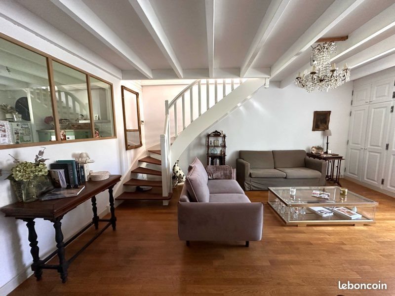 Maison à vendre, 160m², Sauveterre-de-Guyenne