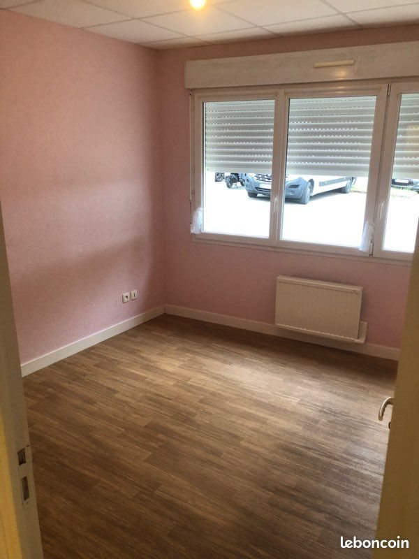 Appartement à louer, 60m², Baud
