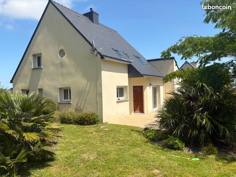 Maison à vendre, 125m², Sérent