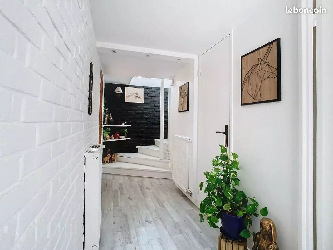 Maison à vendre, 94m², Montigny-le-Bretonneux