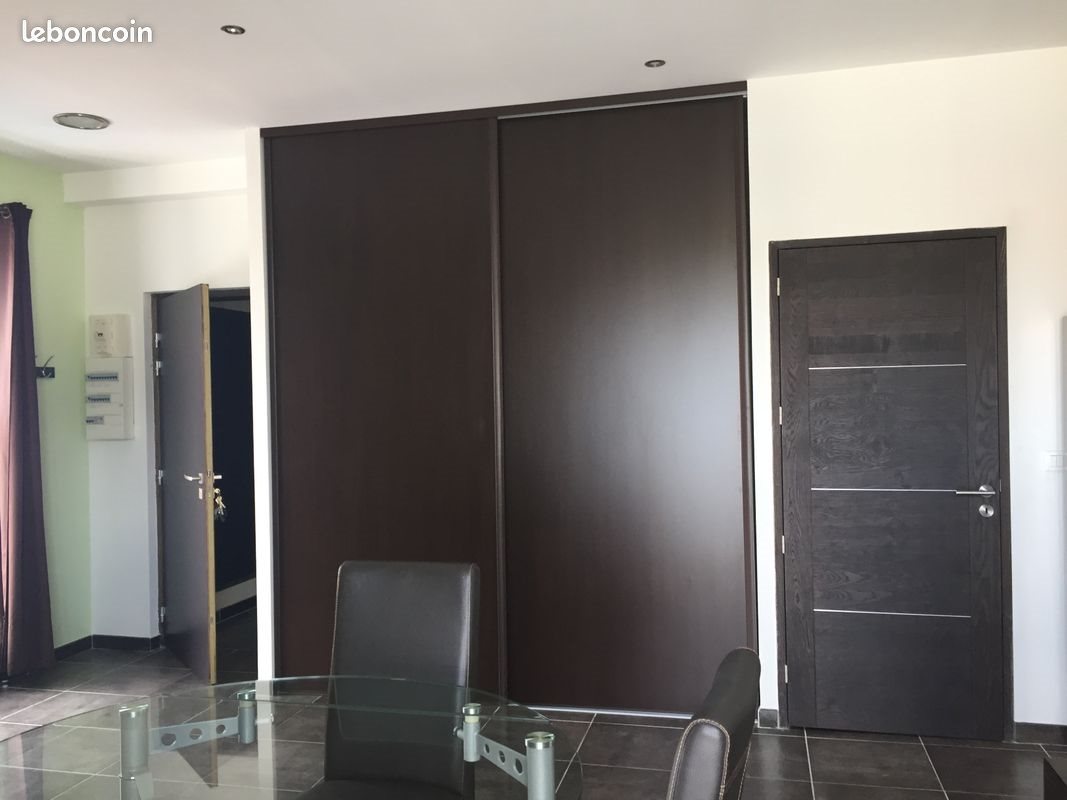 Appartement à louer, 39m², Marseille 8ème