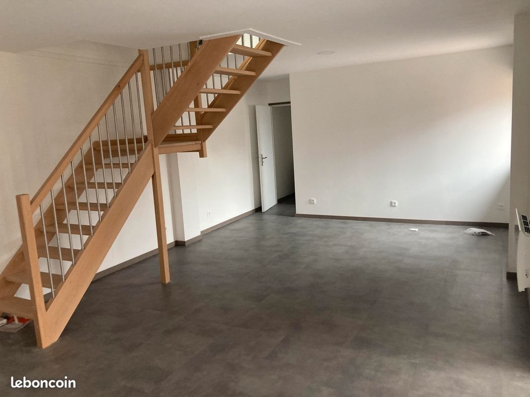 Appartement à louer, 60m², Loos-en-Gohelle