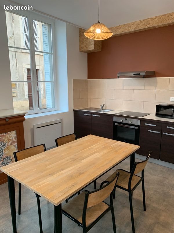 Appartement à louer, 42m², Laon