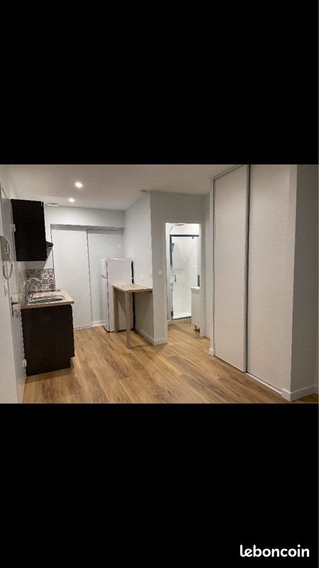 Appartement à louer, 18m², Niort