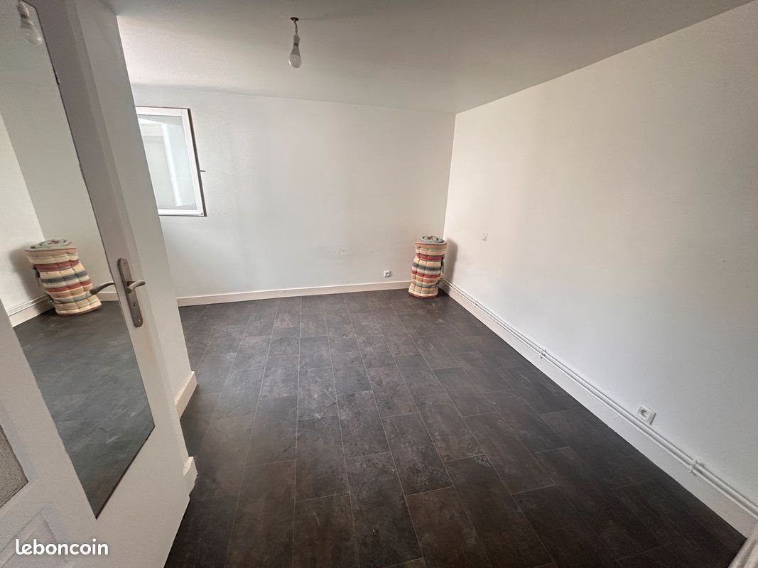 Appartement à louer, 32m², Tours