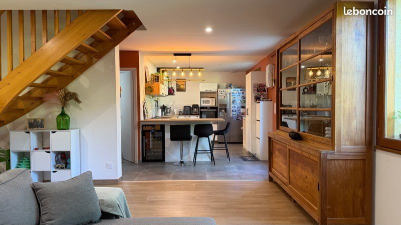Maison à vendre, 90m², Saint-Martial-de-Nabirat