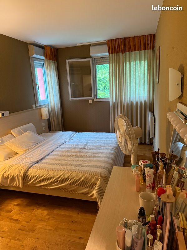Appartement à louer, 74m², Divonne-les-Bains