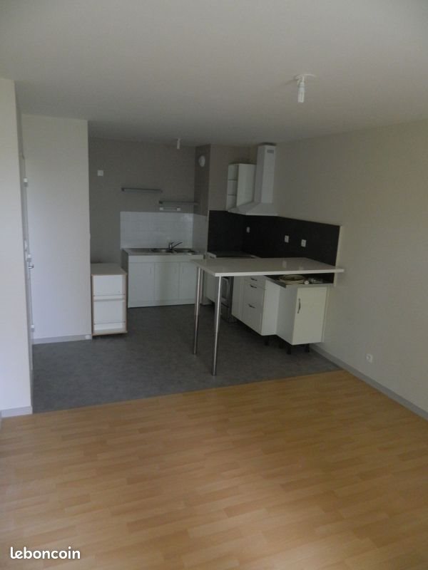 Appartement à louer, 47m², Bréal-sous-Montfort