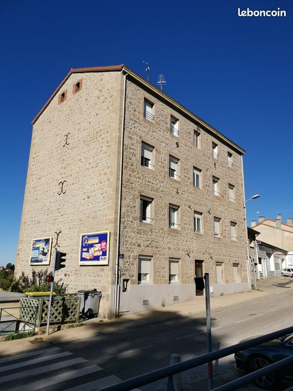 Appartement à louer, 68m², Saint-Just-Malmont