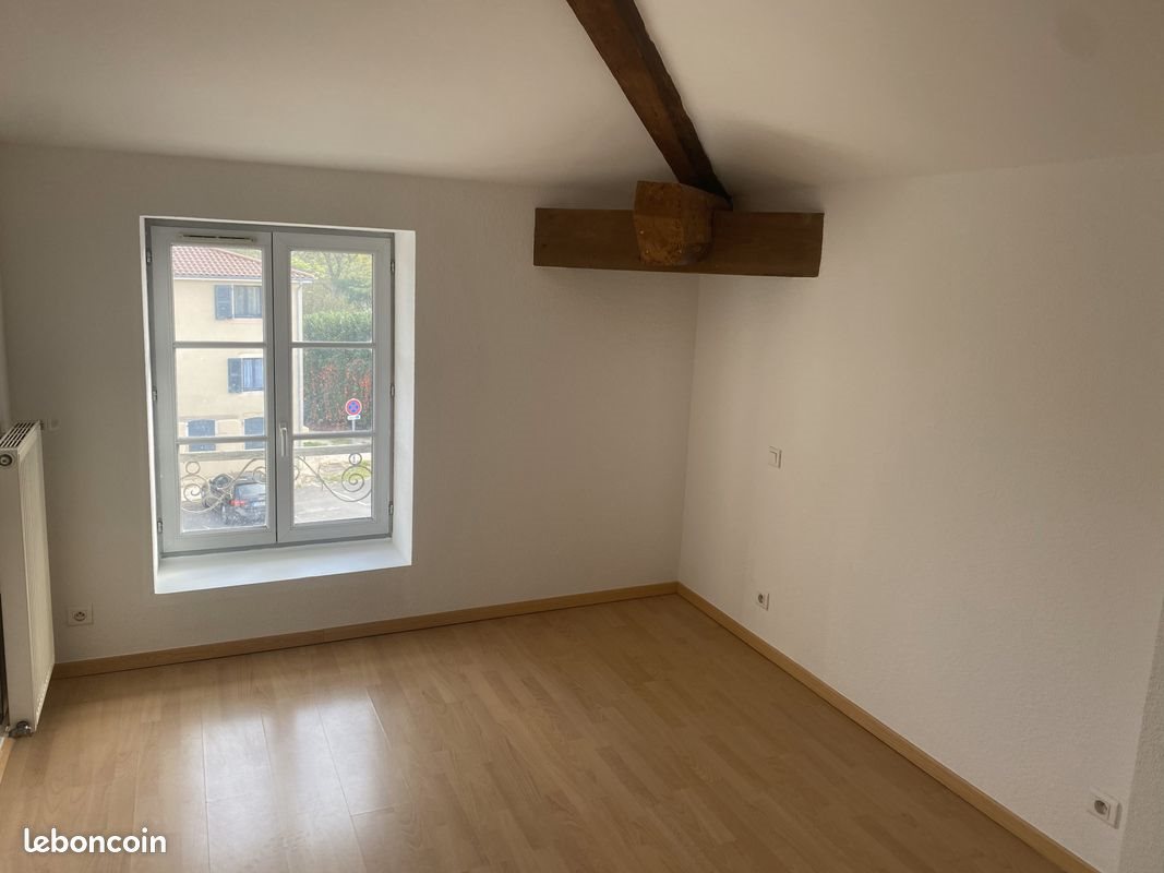 Appartement à louer, 67m², Pont-de-Veyle