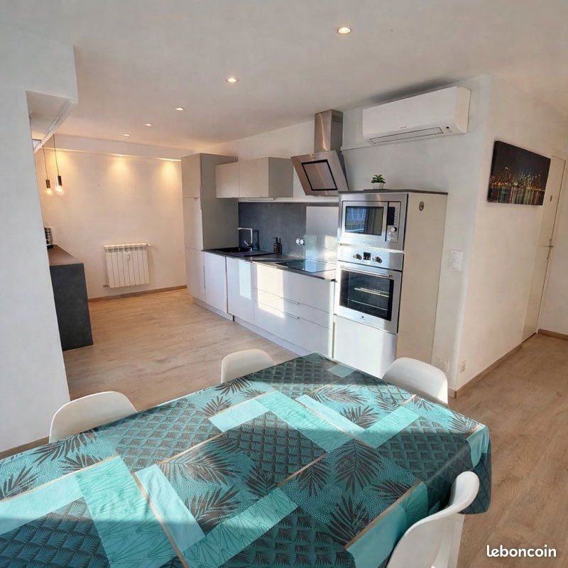 Appartement à louer, 70m², Cannes