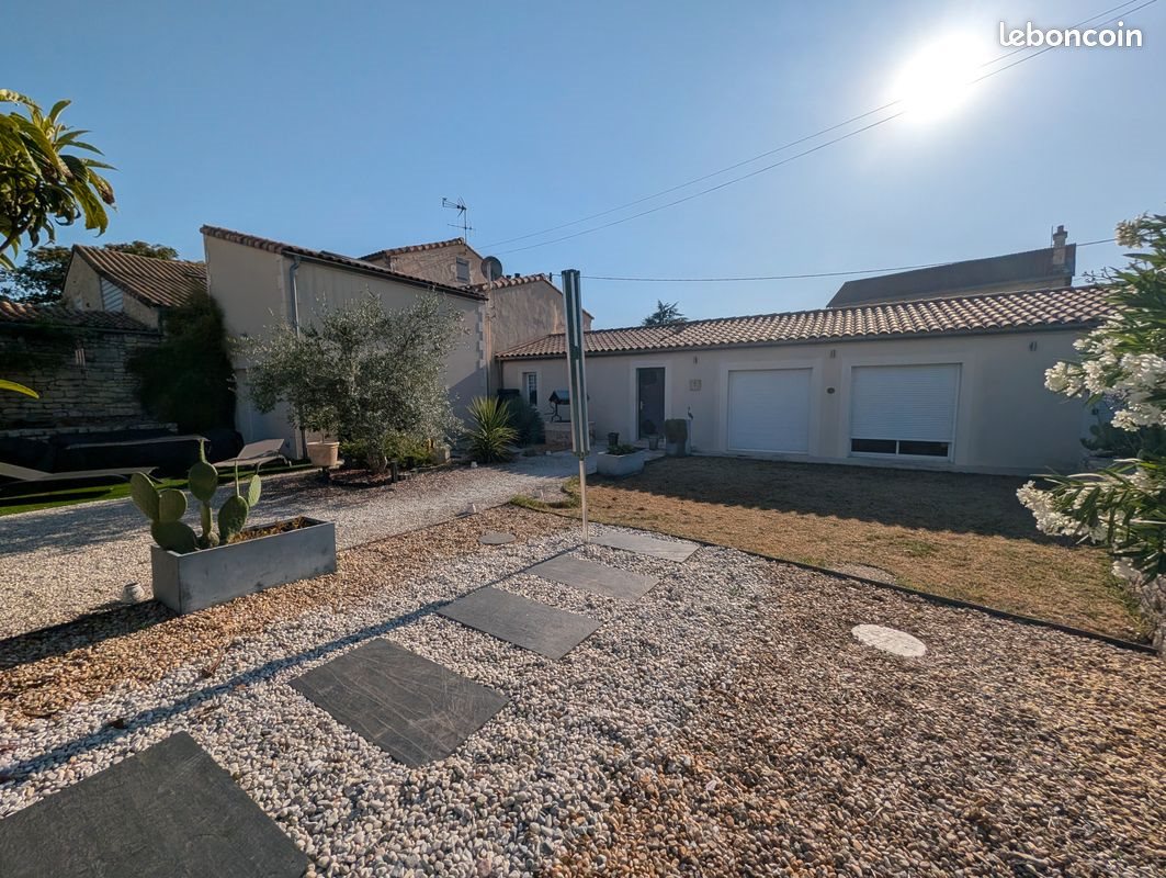 Maison à vendre, 200m², Saint-Pompain